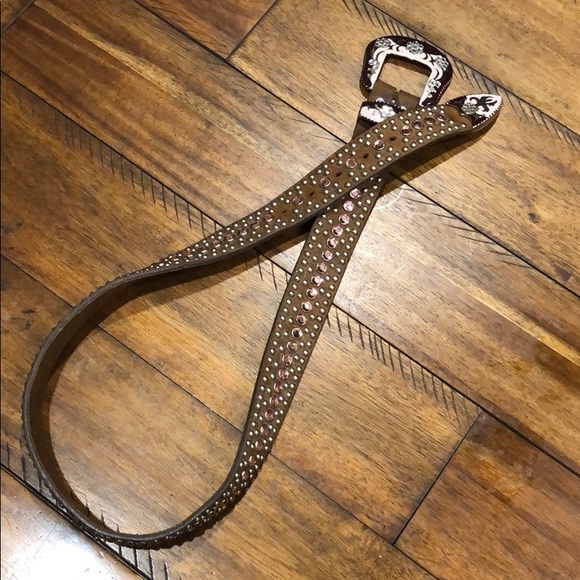 Beautiful Rhinestone Belt - Picture 2 of 3